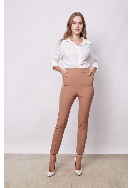 Kadın Yüksek Bel Yan Cepli Dar Paça Hafif Likralı Kumaş Pantolon-Camel fiyatları