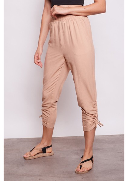 Iç Göstermez Viskon Poplin Beli Lastikli Cepli Paçası Büzgülü Rahat Pantolon -Açık Camel