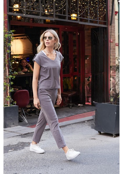 Kadın Modal Ipeksi Likralı Kumaş Yüksek Bel Önden Dikişli Cepli Dar Paça Pantolon-Antrasit modelleri