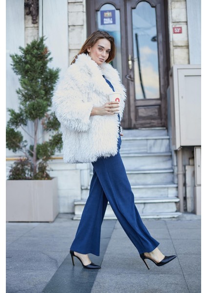 Kadın Likralı Yumuşak Dokulu Kadife Kumaş Yüksek Bel Yan Cepli Bol Paça Palazzo Pantolon-Indigo modelleri