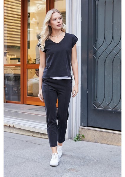 Kadın Modal Ipeksi Likralı Kumaş Yüksek Bel Önden Dikişli Cepli Dar Paça Pantolon-Siyah fiyatları