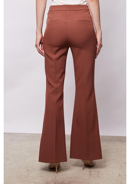 Kadın Yüksek Bel Cepli Ispanyol Paça Önü Dikişli Hafif Likralı Kumaş Pantolon(Ceket Kodu Jument 30080)-TABA fırsatları