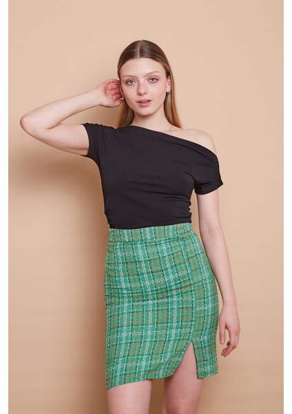 Tüvit Yırtmaç Detaylı Diz Üstü Astarlı Kalem Etek-Yeşil Ekose fırsatları