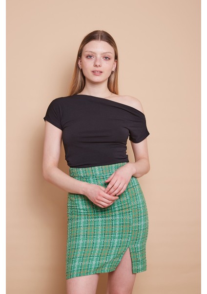 Tüvit Yırtmaç Detaylı Diz Üstü Astarlı Kalem Etek-Yeşil Ekose indirimleri