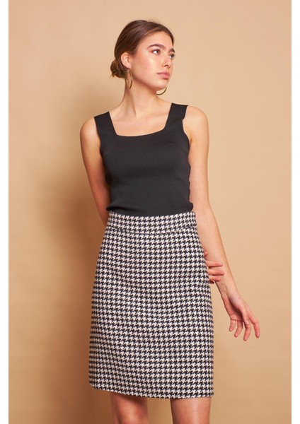 Kadın Tüvit Kumaş Yüksek Bel Çan Etek-Siyah Kazayağı modelleri