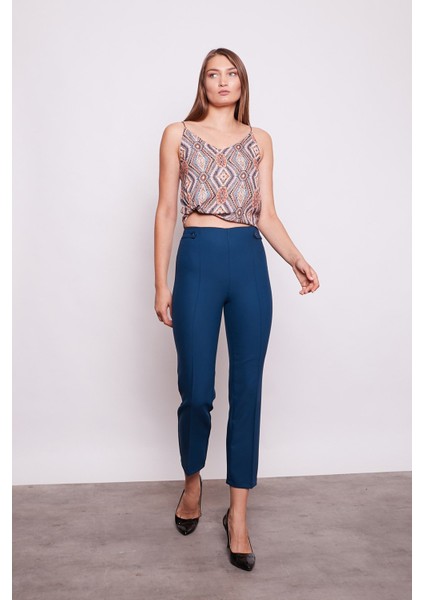 Kadın Yüksek Bel Önü Dikişli Beli Apoletli Düğmeli Boru Paça Kumaş Pantolon -Petrol