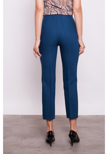 Kadın Yüksek Bel Önü Dikişli Beli Apoletli Düğmeli Boru Paça Kumaş Pantolon -Petrol fiyatları