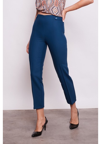 Kadın Yüksek Bel Önü Dikişli Beli Apoletli Düğmeli Boru Paça Kumaş Pantolon -Petrol fırsatları