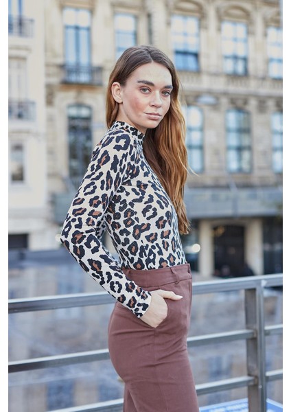 Kadın Gabardin Kanvas Pamuklu Hafif Likralı Bol Kesim Cepli Palazzo Pantolon-Kahve fırsatları