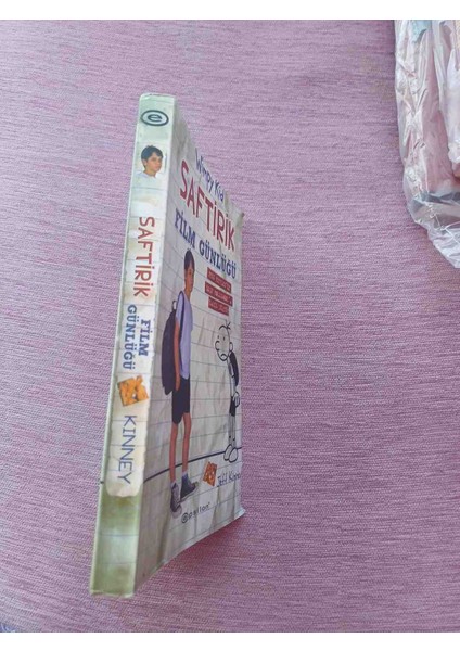 Saftirik Film Günlüğü - Jeff Kinney'nin Saftirik . 2,el Cok Temiz Kondisyonda 2012 Basim 230 Sayfa fiyatları