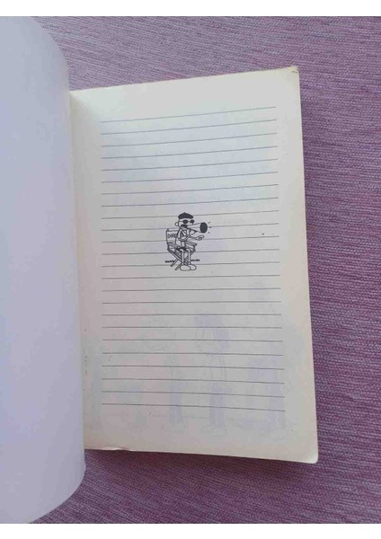 Saftirik Film Günlüğü - Jeff Kinney'nin Saftirik . 2,el Cok Temiz Kondisyonda 2012 Basim 230 Sayfa fırsatları