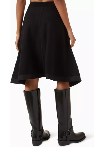 Siyah Utility Poplin Etek Asimetrik Kesim ve Fonksiyonel Cep Detaylı fiyatları