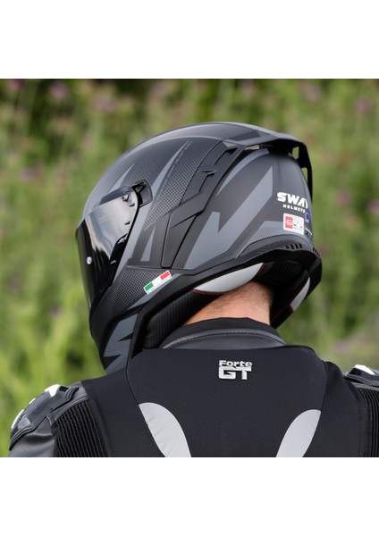 Sw 867 Asphalt Siyah - Gri Kapalı Motosiklet Kaskı