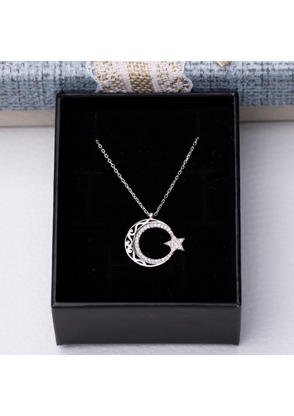 Ayyıldız Zirkon Taşlı Otantik Desenli 925 Ayar Gümüş Kadın Kolye fiyatları
