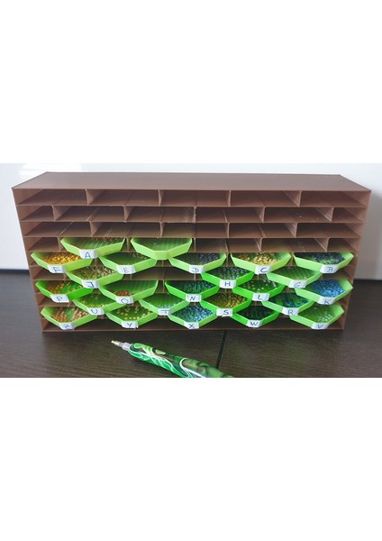 Elmas Boyama - Yapay Elmas Tepsili Saklama Kutusu (Sadece Plastik Aparattır!!!) 3D modelleri