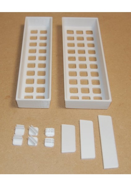 Özelleştirilebilir Bölücülerle Masa ve Çekmece Tepsisi Organizatörü (Sadece Plastik Aparattır) 3D modelleri