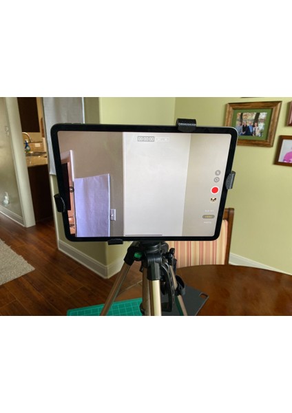 Tripod Monte Tablet Kelepçe V05 (Sadece Plastik Aparattır) 3D modelleri