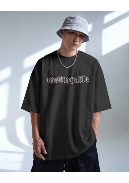 "unstoppable" Oversize T-Shirt
