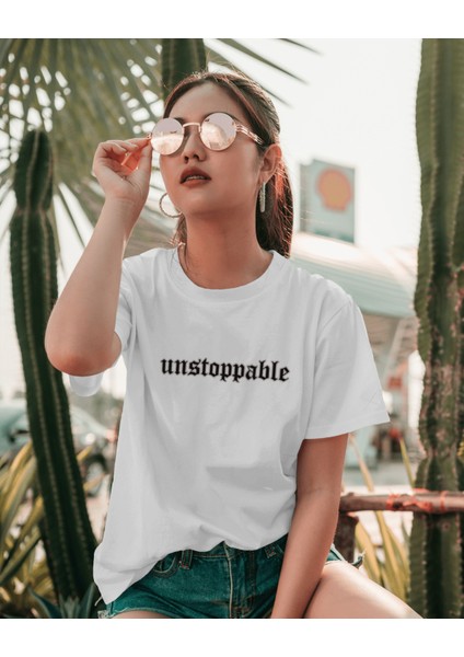 "unstoppable" Oversize T-Shirt fırsatları