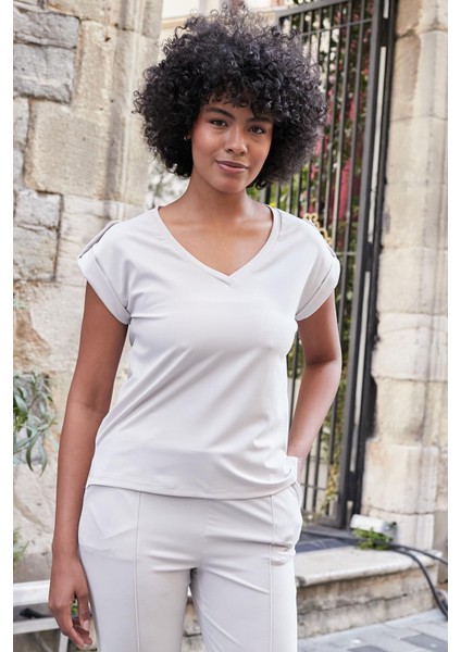 Kadın Modal Ipeksi Likralı Kumaş V Yaka Duble Kollu Apoletli Yanları Yırtmaçlı T-Shirt Bluz-Taş