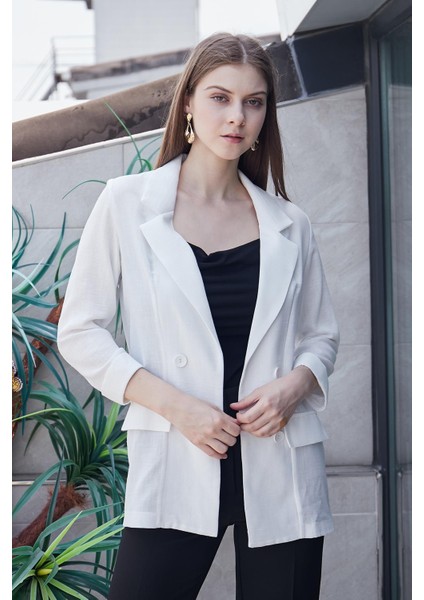 Yazlık Likrasız Keten Kumaş Yakalı Cep Kapaklı Oversize Blazer Ceket-Beyaz