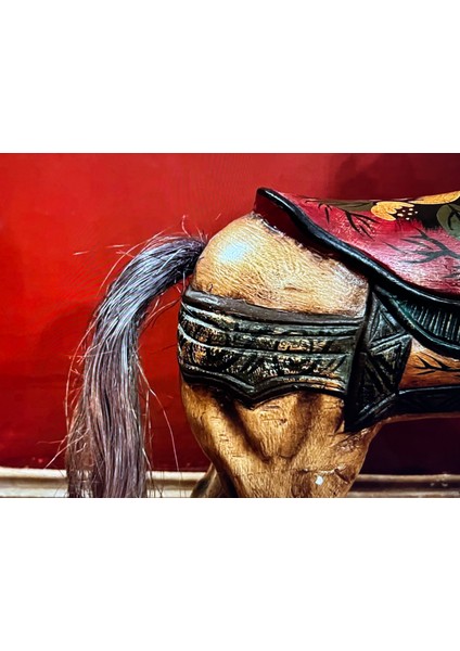 Avrupa Ahşap Metal Kısmı Esneyen At - 66 cm x 60 cm