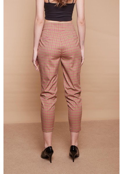 Ekoseli Yüksek Bel Kalın Kemerli Yan Cepli Pileli Havuç Paça Hafif Likralı Kumaş Pantolon-Yeşil Ekose indirimleri