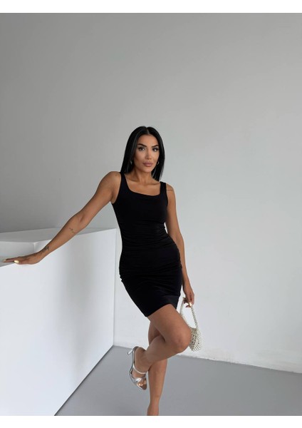 Sandy Büzgülü Mini Kolsuz Kalın Askılı Kare Yaka Elbise fiyatları