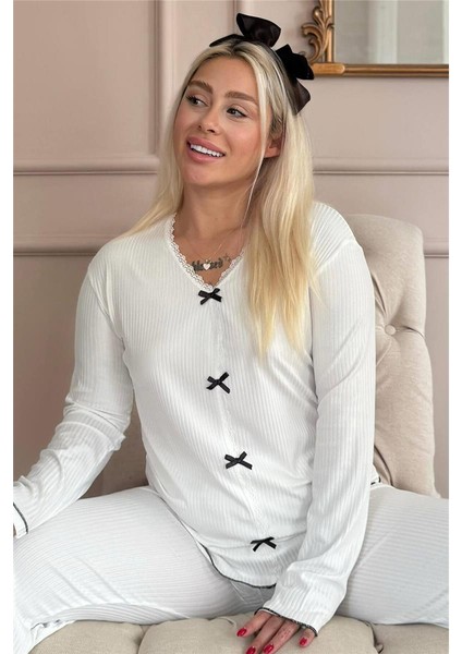 Beyaz Delicato Örme Uzun Kol Kadın Pijama Takımı