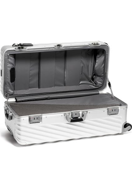 19 Degree Rolling Trunk Bavul modelleri
