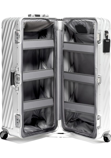 19 Degree Rolling Trunk Bavul fırsatları