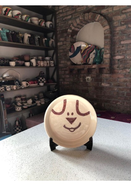 Bej Kedi ve Köpek Mama Kabı, Şık ve Kullanışlı Evcil Hayvan Kabı