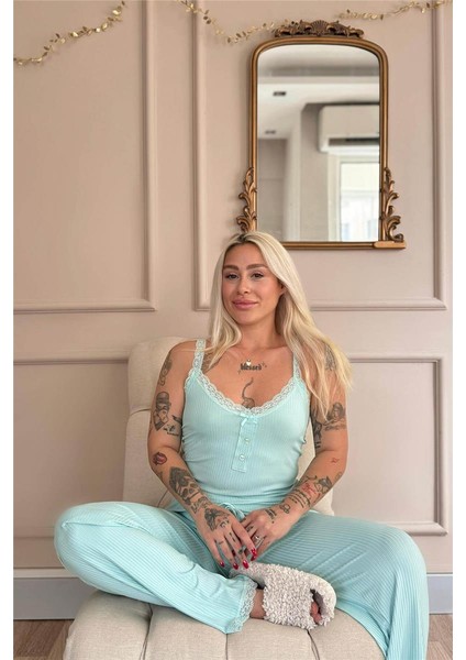 Mint Sogno Örme Dantel Askılı Kadın Pijama Takımı fiyatları