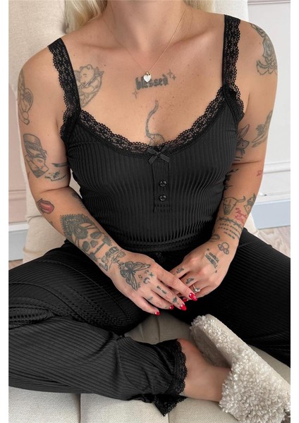 Siyah Sogno Örme Dantel Askılı Kadın Pijama Takımı fırsatları