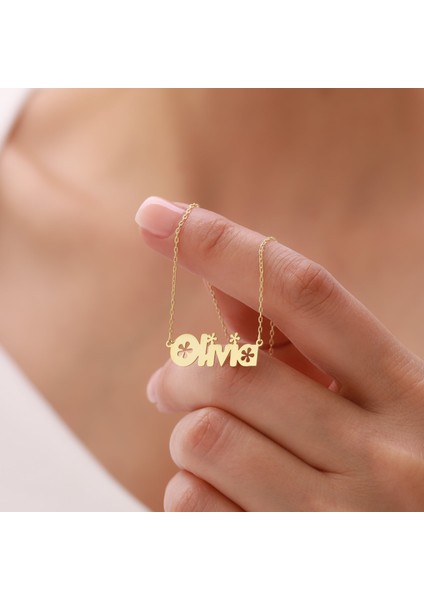 925 Ayar Gümüş Çiçekli Isim Kolye