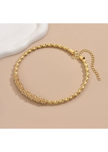 Taş Detay Choker Kolye