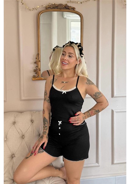 Siyah Chic Comfort Dantelli Örme Askılı Şortlu Kadın Pijama Takımı modelleri