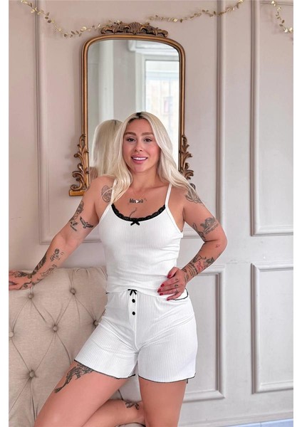 Beyaz Chic Comfort Dantelli Örme Askılı Şortlu Kadın Pijama Takımı fiyatları
