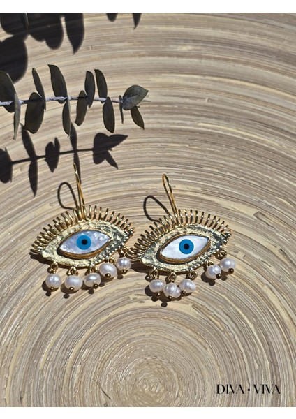 - Soleia x – Pearl Gaze Incili Göz Figür Kadın Küpe