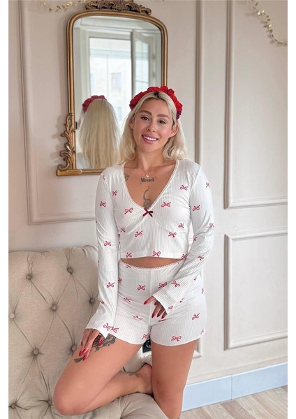 Beyaz Fiocco Pigiama Desenli Dantelli Örme Uzun Kol Şortlu Kadın Pijama Takımı fırsatları