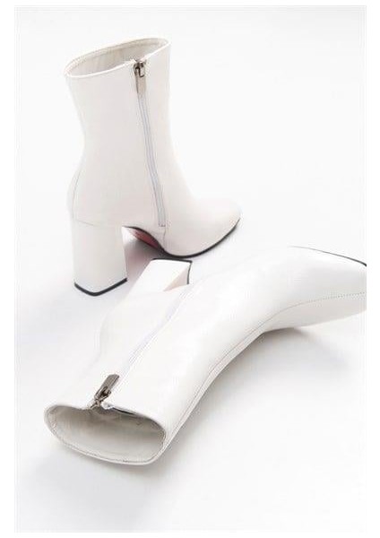 Kadın Tll Beyaz Kırışık Rugan Kalın Topuk Bot fiyatları