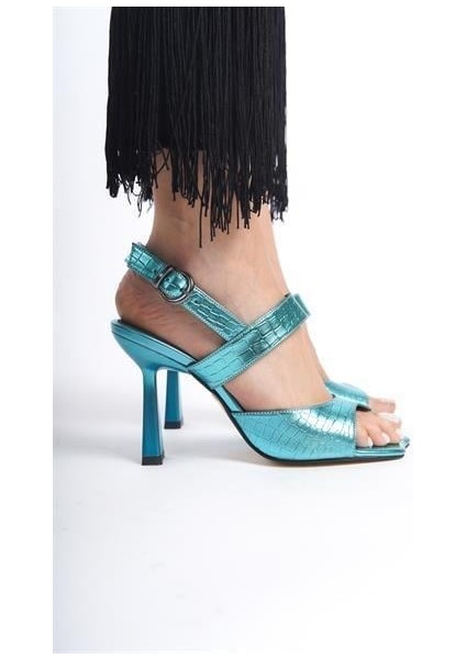Kadın Mrsh Mavi Metalik Tokalı Sandalet indirimleri
