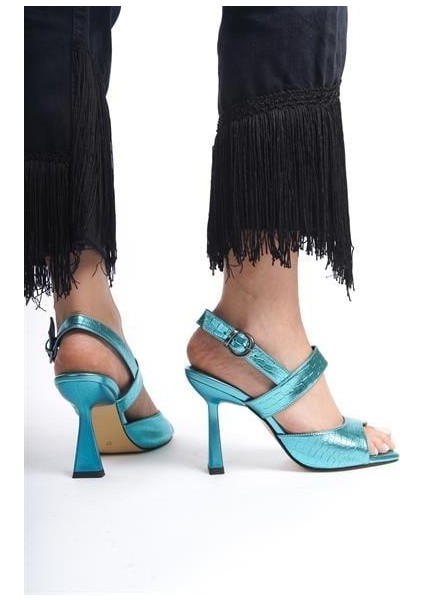 Kadın Mrsh Mavi Metalik Tokalı Sandalet