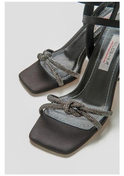 Kadın Fna Siyah Saten Sandalet