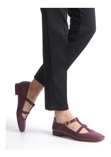 Kadın Fsta Bordo Cilt Tokalı Babet