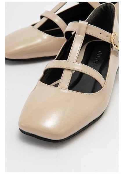 Kadın Fsta Bej Rugan Tokalı Babet fiyatları