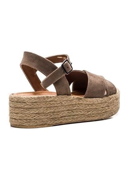 Kadın Ses Bej Sandalas