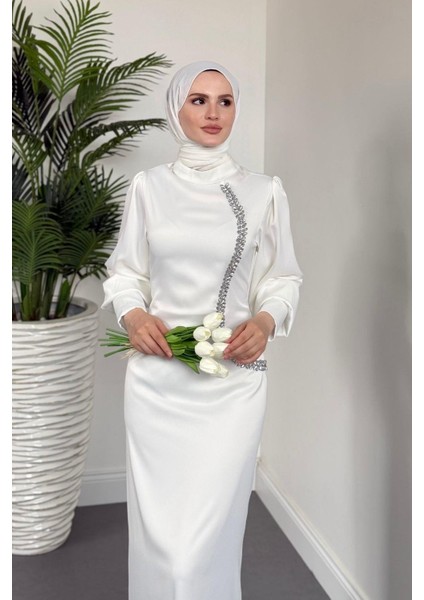 Nigina Yandan Taşlı Kalem Abiye Beyaz modelleri