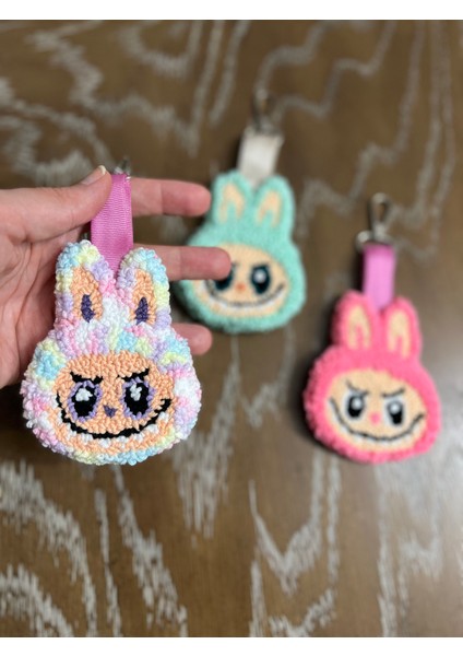 Labubu Punch Anahtarlık ve Çanta Süsü Yeşil fiyatları
