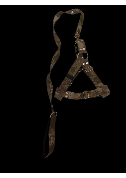Köpek göğüs tasması gezdirme kayışlı set orta ve büyük ırk kamuflaj kumaş genişlik:3cm göğüs ölçüsü:55-95cm ayarlamalı K.uzunluk:120cm dog harness TB3-4